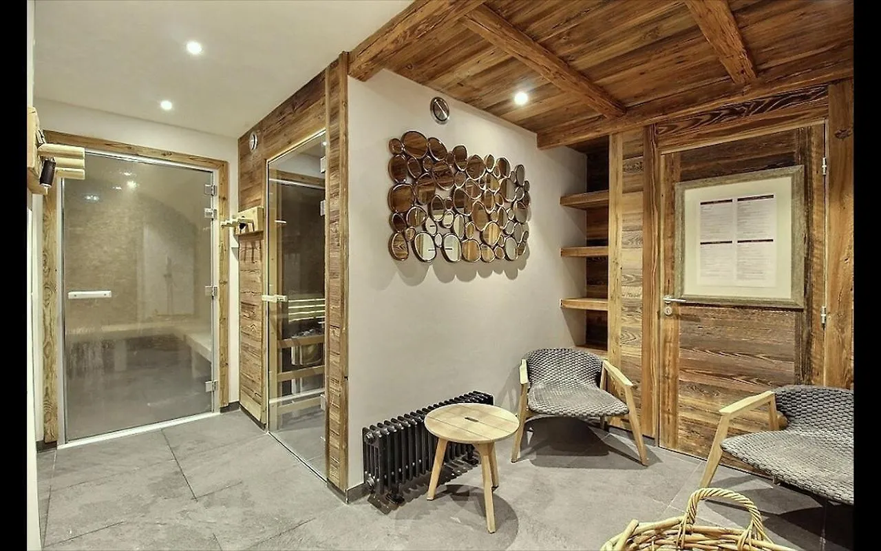 Appartement T3 Arc 1950 Skis Aux Pieds Sauna, Hammam, Jacuzzi Les Arcs  公寓