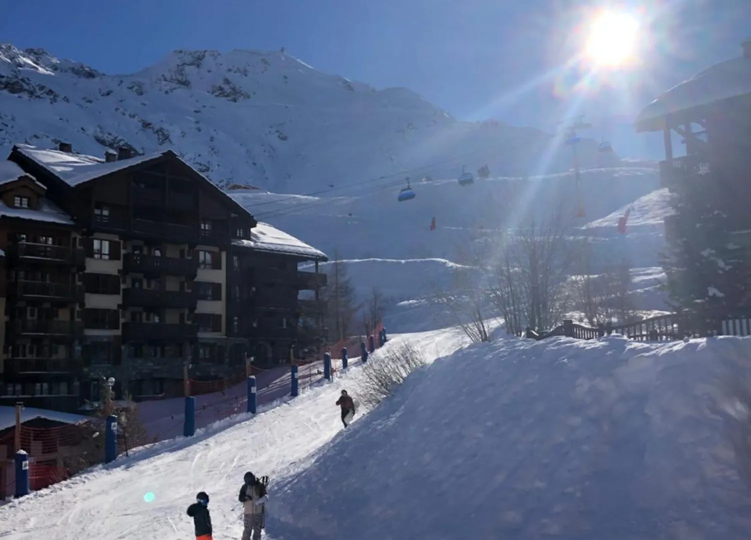 Appartement T3 Arc 1950 Skis Aux Pieds Sauna, Hammam, Jacuzzi Les Arcs  法国