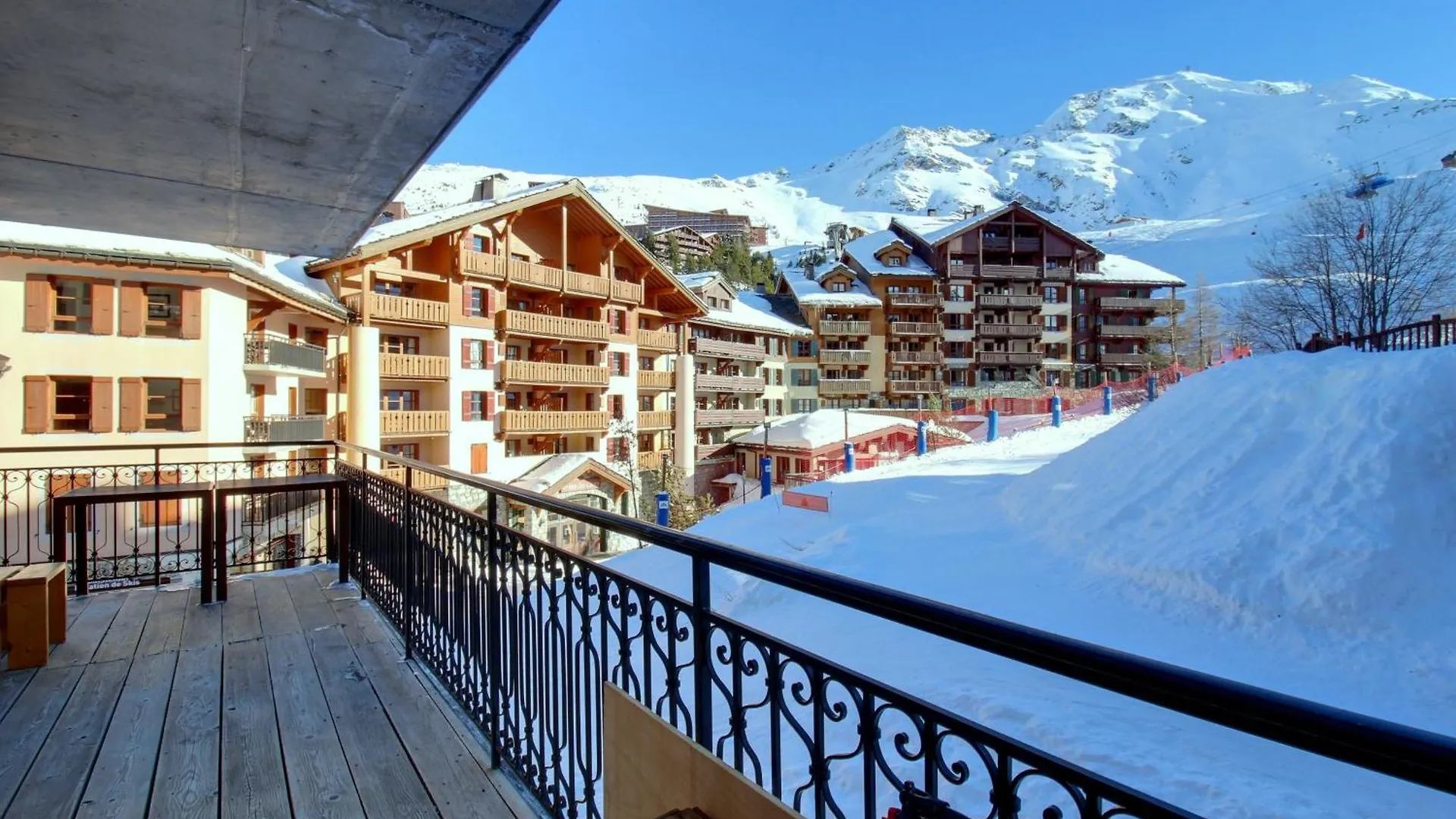 Appartement T3 Arc 1950 Skis Aux Pieds Sauna, Hammam, Jacuzzi location